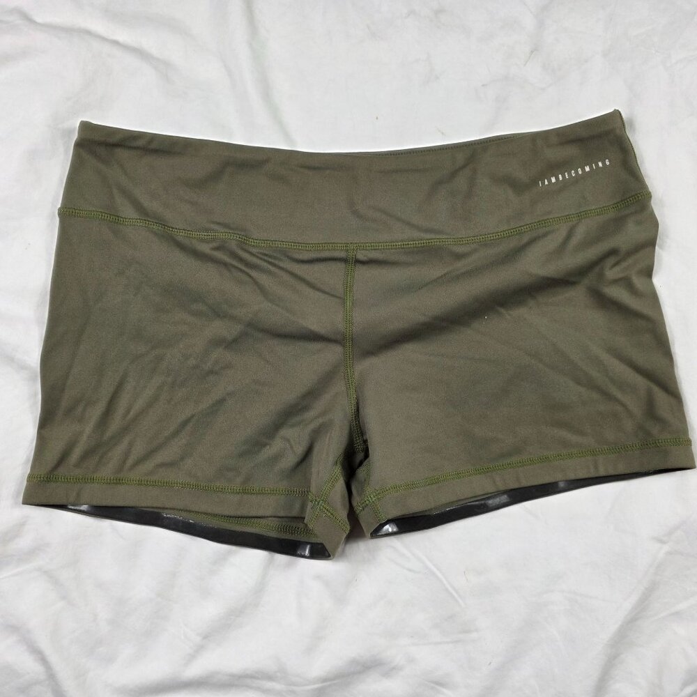 IAB MFG I Am Becoming Womens Size 14 XXL Olive Green Shorts Stretch Athletic